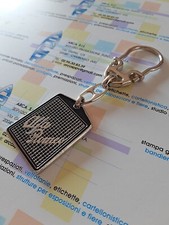 Portachiavi in metallo inciso